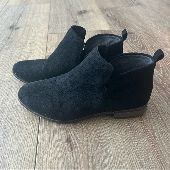 Dr. Scholl’s Women's Rate Booties - Picture 6 of 11